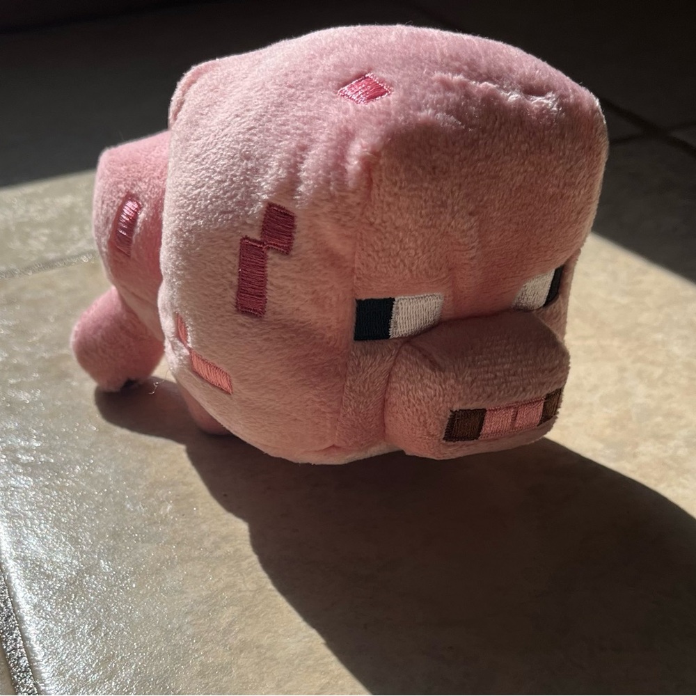 Big head Minecraft pig plushie